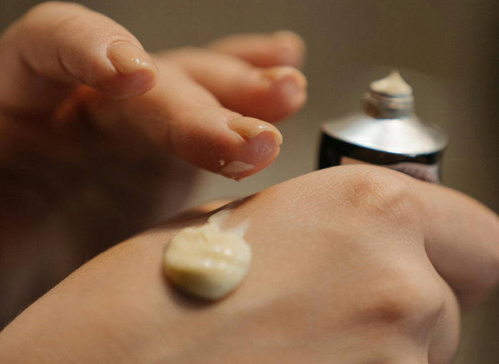 【萊沃醫(yī)療：知識(shí)分享】皮膚屏障受損自救指南，助肌膚重啟防御力